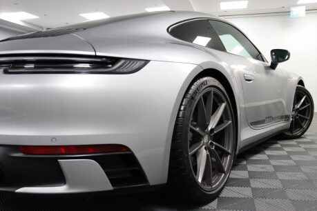 Porsche 911 CARRERA T 26