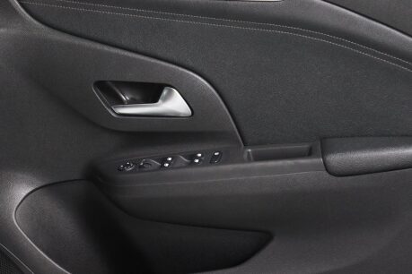 Vauxhall Corsa SRI PREMIUM 33