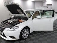 Lexus Is 300H EXECUTIVE EDITION 16