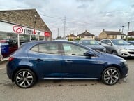 Renault Megane ICONIC TCE 6