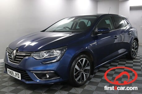 Renault Megane ICONIC TCE