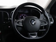 Renault Megane ICONIC TCE 44