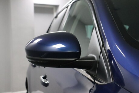 Renault Megane ICONIC TCE 33