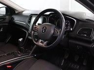 Renault Megane ICONIC TCE 3