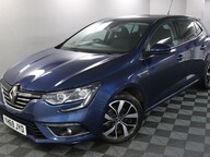 Renault Megane ICONIC TCE 20