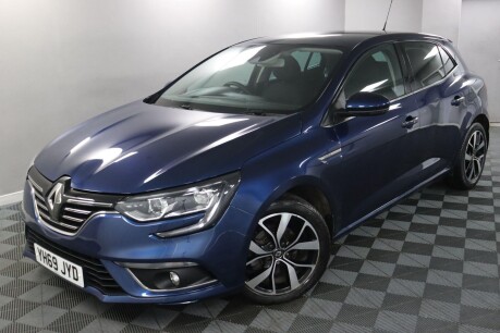 Renault Megane ICONIC TCE 20