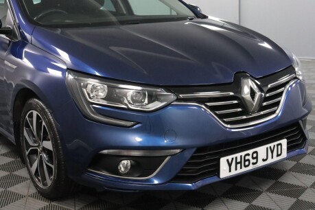 Renault Megane ICONIC TCE 26