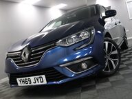 Renault Megane ICONIC TCE 12