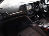Renault Megane ICONIC TCE 21