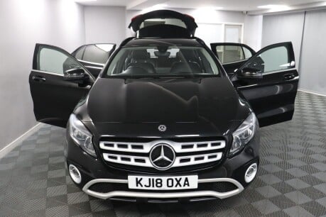 Mercedes-Benz GLA GLA 200 D SE 7