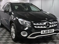 Mercedes-Benz GLA GLA 200 D SE 30