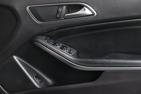 Mercedes-Benz GLA GLA 200 D SE 36