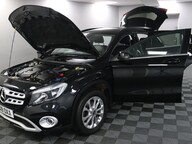 Mercedes-Benz GLA GLA 200 D SE 15