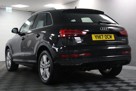 Audi Q3 TFSI S LINE EDITION 22