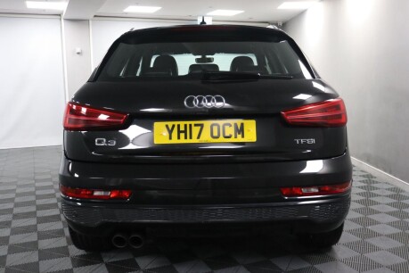 Audi Q3 TFSI S LINE EDITION 8