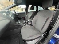 Ford Focus ST-LINE TDCI 12