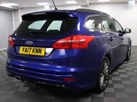 Ford Focus ST-LINE TDCI 11