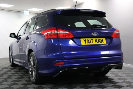 Ford Focus ST-LINE TDCI 29