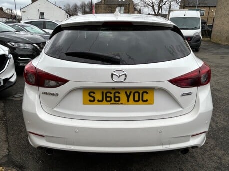 Mazda 3 SPORT NAV 9