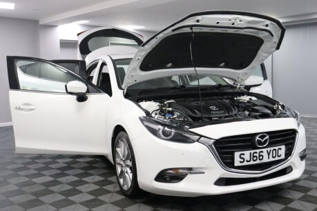 Mazda 3 SPORT NAV 15