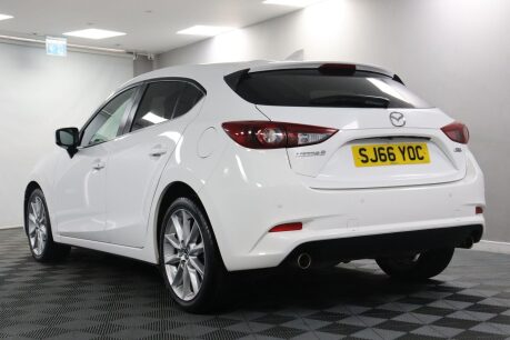 Mazda 3 SPORT NAV 21