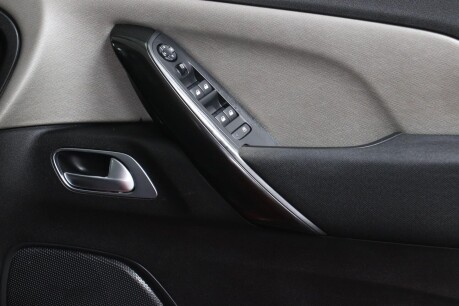 Citroen Grand C4 Spacetourer PURETECH FLAIR S/S EAT8 36