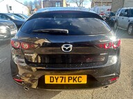 Mazda 3 SPORT LUX MHEV 9