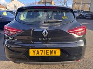 Renault Clio ICONIC TCE 7