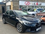 Renault Clio ICONIC TCE 2