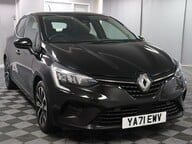 Renault Clio ICONIC TCE 7