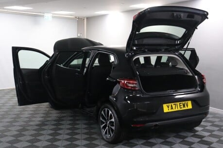 Renault Clio ICONIC TCE 13