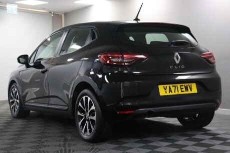 Renault Clio ICONIC TCE 14