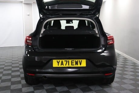 Renault Clio ICONIC TCE 19