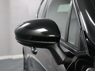 Renault Clio ICONIC TCE 22