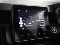 Renault Clio ICONIC TCE 38