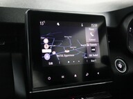 Renault Clio ICONIC TCE 32