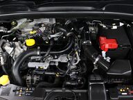 Renault Clio ICONIC TCE 27