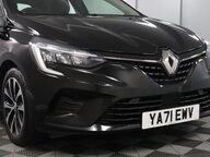 Renault Clio ICONIC TCE 40