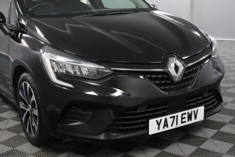 Renault Clio ICONIC TCE 12