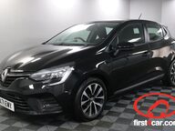 Renault Clio ICONIC TCE 5