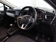 Renault Clio ICONIC TCE 4