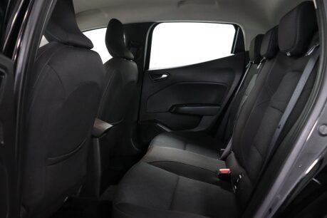 Renault Clio ICONIC TCE 29