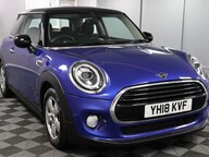 Mini Hatch COOPER 1