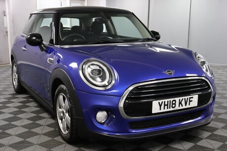 Mini Hatch COOPER