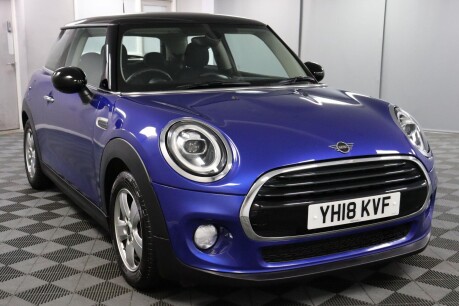 Mini Hatch COOPER