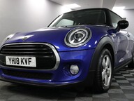 Mini Hatch COOPER 9