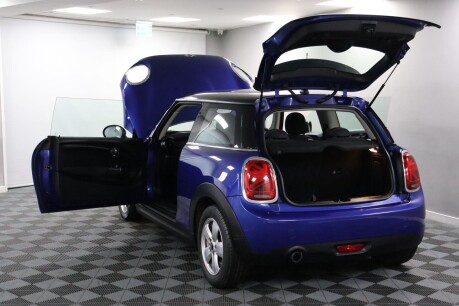 Mini Hatch COOPER 11