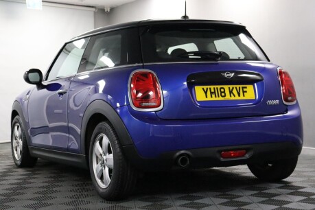 Mini Hatch COOPER 12