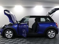 Mini Hatch COOPER 14