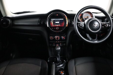 Mini Hatch COOPER 20